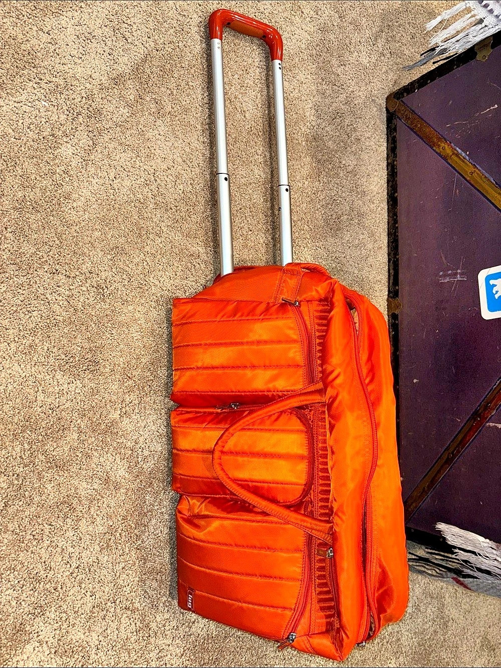 Lug Shuttle Bus Rolling Weekender Bag - Sunset Orange (MINT)